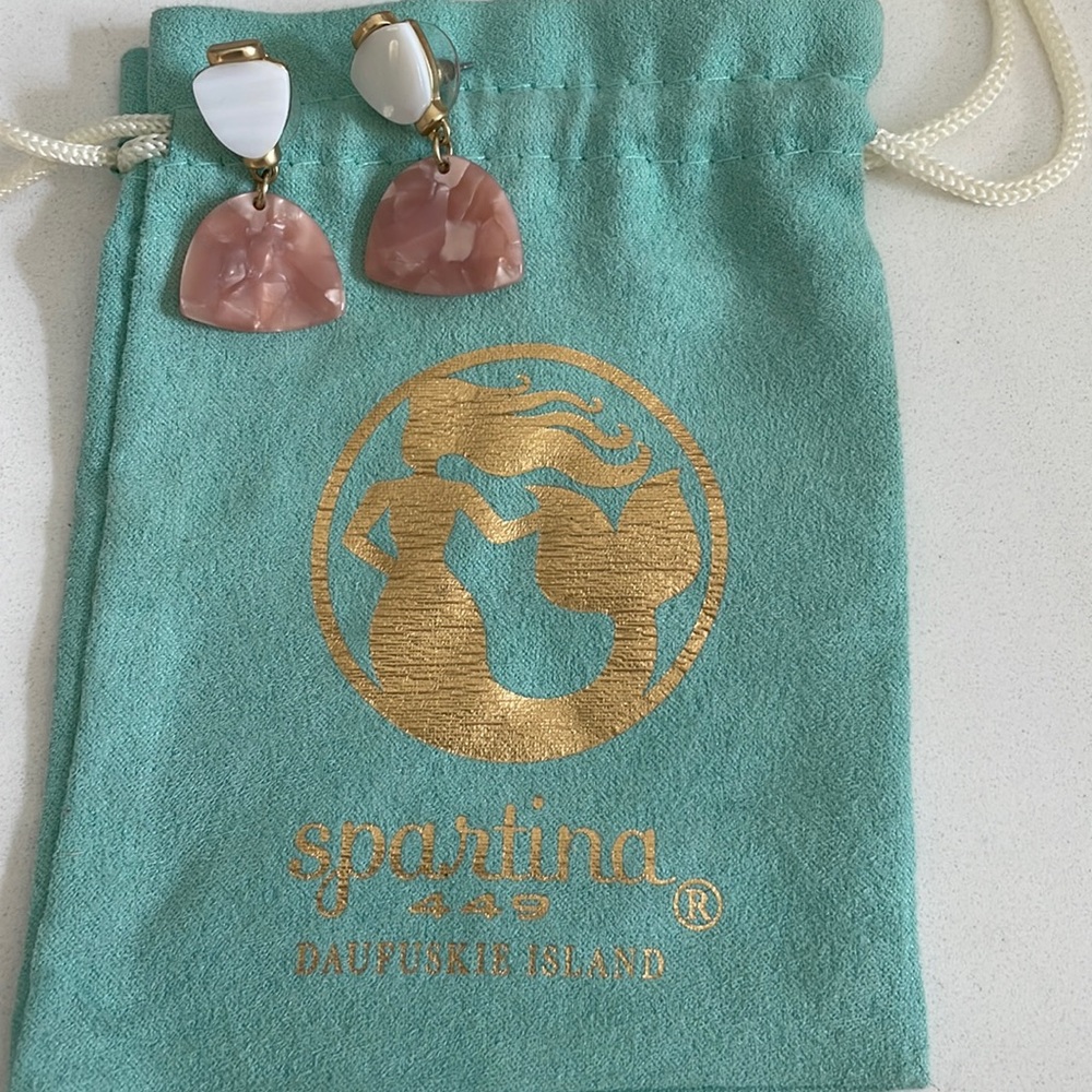 Spartina 449 gold plated earrings pink and white resin dangle.